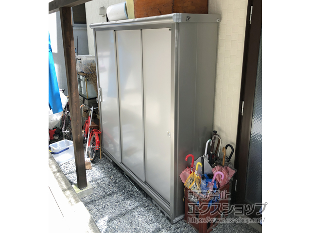 愛媛県宇和島市のの物置・屋外倉庫 エスモ 一般型 1797×520×1959（ESE-1805A） ESE-1805A-PW 施工例