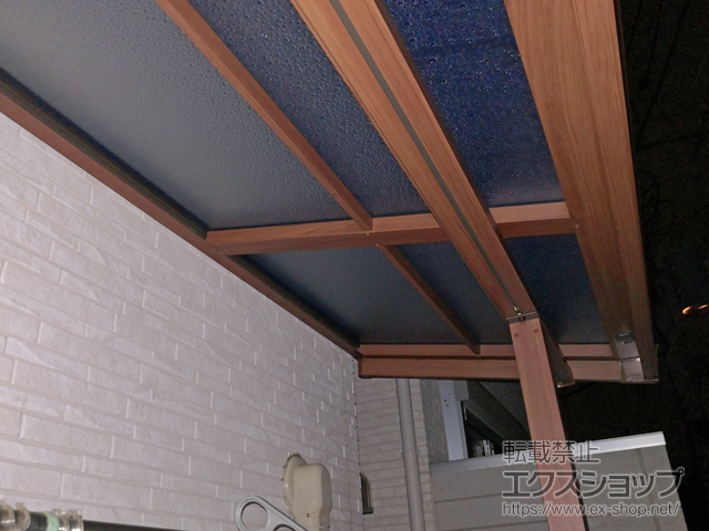 神奈川県横浜市ののバルコニー・ベランダ屋根 シュエット 屋根タイプ 単体 積雪〜20cm対応 施工例