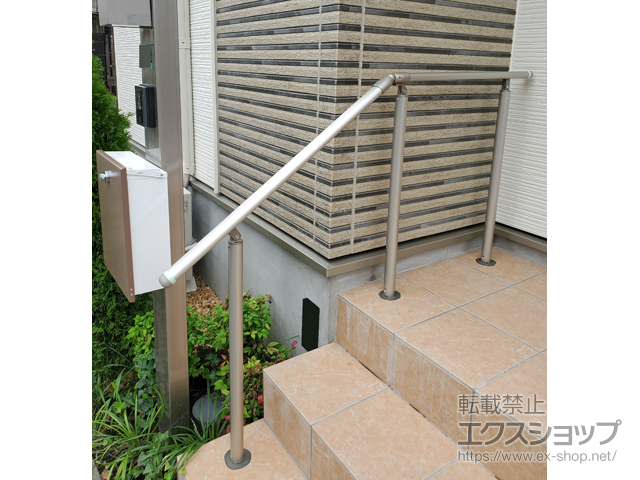 東京都練馬区のの手すり パルトナーUDフェンス1型(手すり) 笠木のみタイプ 自立タイプ 施工例