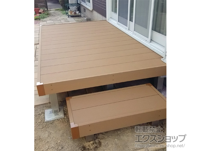 長崎県佐世保市ののウッドデッキ リウッドデッキ 200 施工例