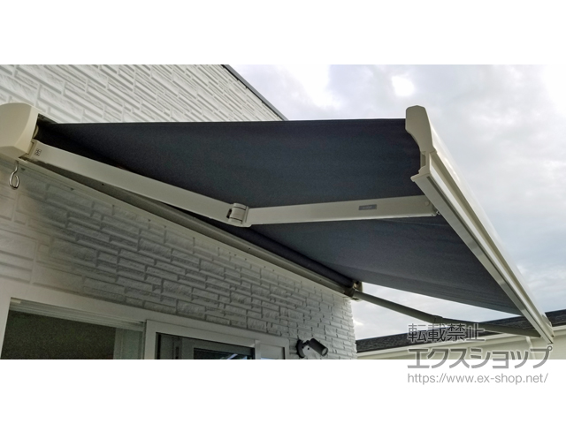 福岡県太宰府市のLIXIL リクシル（トステム）のオーニング・日よけ 彩風 あやかぜ S型 手動式 施工例