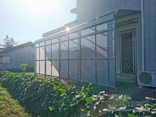 兵庫県西脇市ののストックヤード スピーネストックヤードR型 パネルタイプ スクリーン仕様 積雪〜20cm対応 施工例