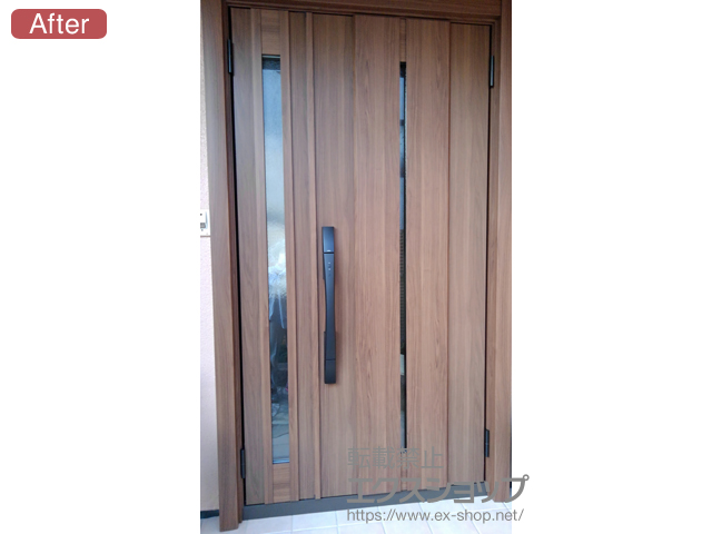 神奈川県横浜市のLIXIL リクシル（トステム）の玄関ドア リシェント玄関ドア3 断熱K4仕様 親子仕様(ランマ無)R M12型 ※カザスプラス仕様 施工例