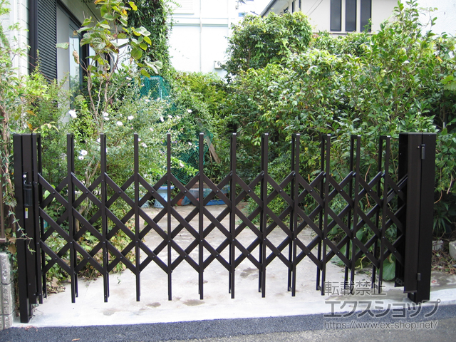 神奈川県藤沢市ののカーゲート トリップゲート NC型 ノンキャスター 片開き 28S 施工例