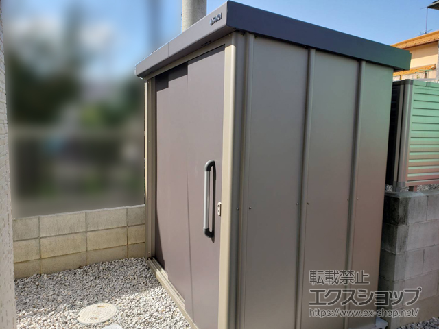滋賀県草津市のの物置・屋外倉庫 エスケーエイト SK8-70 一般型 1800×1200×1940 SK8-70-GK 施工例