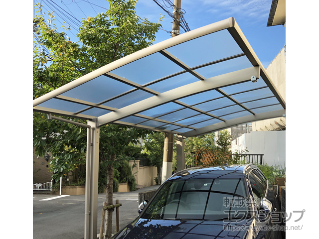 大阪府池田市ののカーポート ネスカR (ラウンドスタイル) 積雪〜20cm対応 施工例