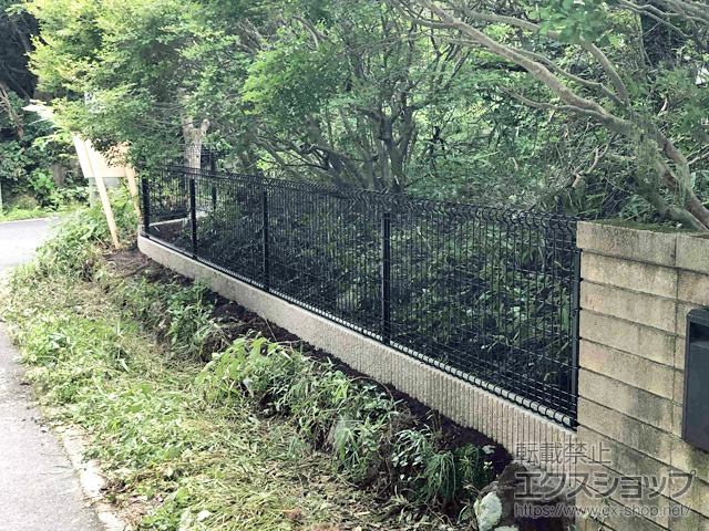 神奈川県足柄下郡箱根町ののフェンス・柵 ユメッシュHR型　フリー支柱タイプ 施工例