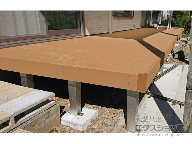 栃木県栃木市ののウッドデッキ リウッドデッキ 200 施工例