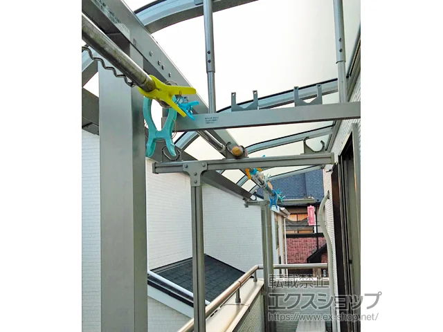 ��t�����ˎs��YKKAP�̃o���R�j�[�E�x�����_���� �\�����A R�^ �����^�C�v �A�� �ϐ�`20cm�Ή� �{�H��