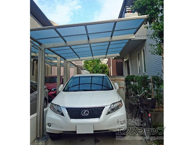 兵庫県神戸市のYKKAPのカーポート エフルージュグラン 積雪〜20cm対応 施工例