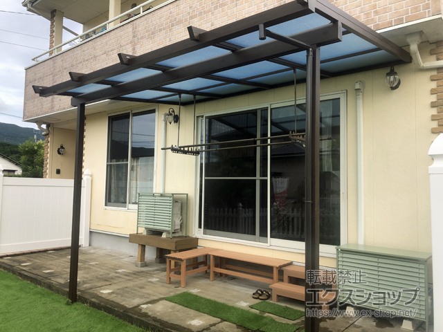 佐賀県西松浦郡有田町ののテラス屋根 ナチュレN 壁付け納まり テラスタイプ 単体 積雪〜20cm対応 施工例