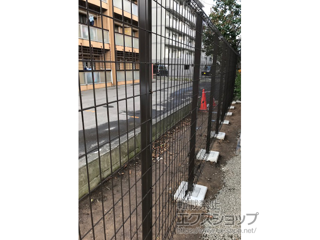 北海道札幌市ののフェンス・柵 メッシュフェンス G10 自由柱 施工例