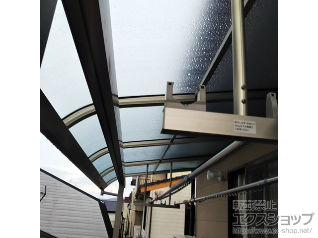 京都府京都市ののバルコニー・ベランダ屋根 ソラリア R型 屋根タイプ 単体 積雪〜20cm対応 施工例