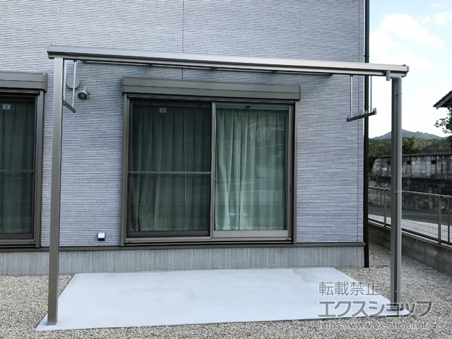 福岡県宗像市ののテラス屋根 ソラリア F型 テラスタイプ 単体 積雪〜20cm対応 施工例