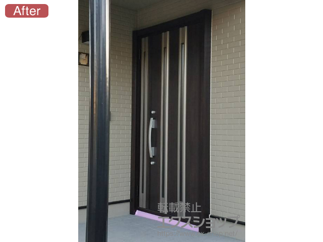 福岡県糟屋郡篠栗町のLIXIL リクシル（トステム）の玄関ドア リシェント玄関ドア3 断熱K4仕様 手動 親子仕様(ランマ無)R M24型 施工例