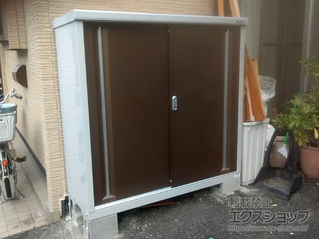 東京都北区のイナバの物置・収納・屋外倉庫 シンプリー 一般型 1320×515×1303 MJX-135C-【TB】 施工例