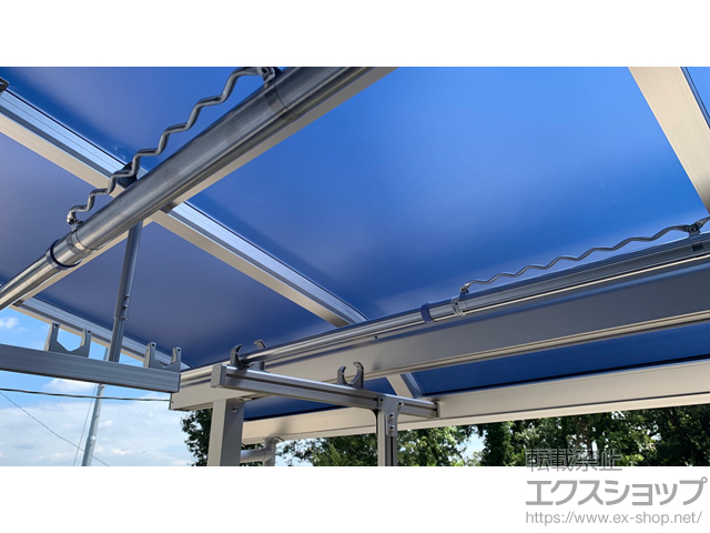埼玉県さいたま市ののバルコニー・ベランダ屋根 ソラリア R型 屋根タイプ 単体 積雪〜20cm対応 施工例