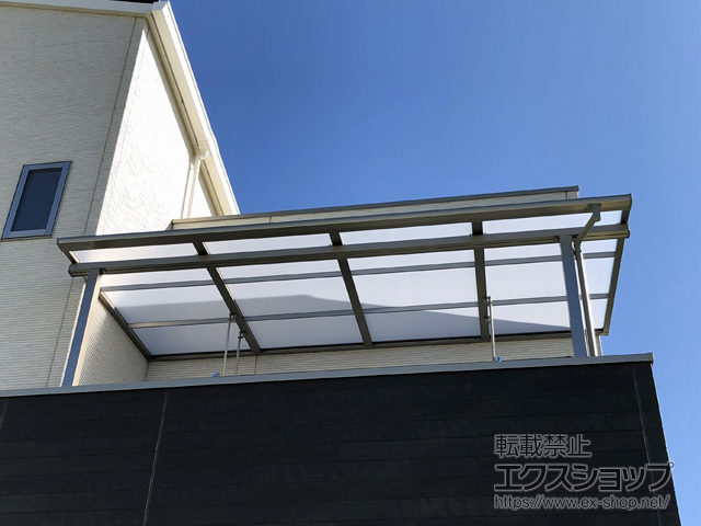 大阪府堺市ののバルコニー・ベランダ屋根 スピーネ F型 屋根タイプ 単体 積雪〜20cm対応 施工例
