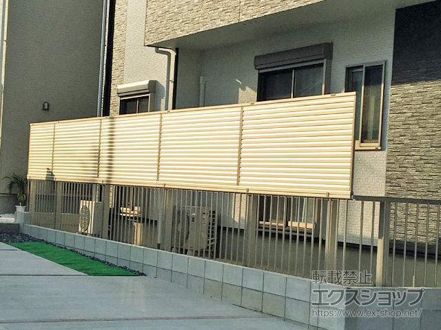 愛知県名古屋市ののフェンス・柵 ミエーネフェンス・〔下段〕ミエッタフェンス 2段支柱 自立建て用（パネル2段） 施工例