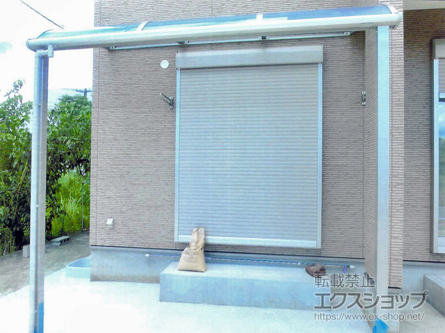 熊本県熊本市ののテラス屋根 ソラリア R型 テラスタイプ 単体 積雪〜20cm対応 施工例