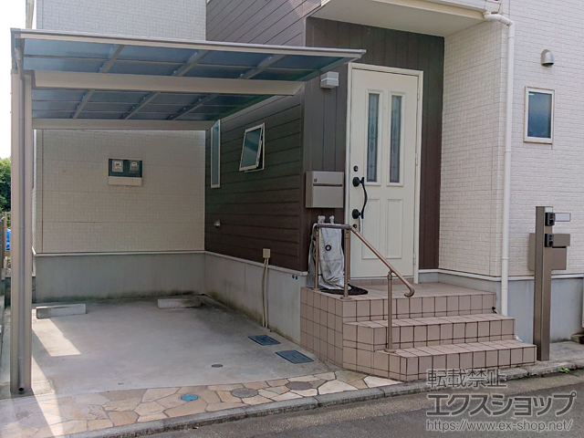 神奈川県横浜市ののカーポート フーゴF (フラットスタイル) 積雪〜20cm対応 施工例