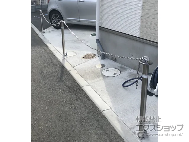 神奈川県茅ヶ崎市のLIXIL(リクシル)のカーゲート スペースガードF48型 取外し式 フタ付き・南京錠付き 施工例