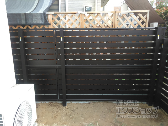 東京都小平市ののフェンス・柵 モクアルフェンス 横板タイプ 2段支柱 自立建て用（パネル2段） 施工例