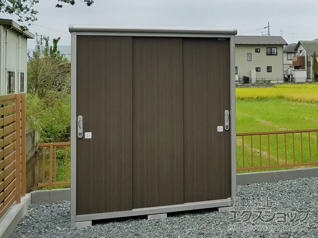 ���������͎s�̂̕��u�E���[�E���O�q�ɁA�e���X���� �G�X�� ��ʌ^ 1650�~900�~1959 ESE-1609A-DW �{�H��