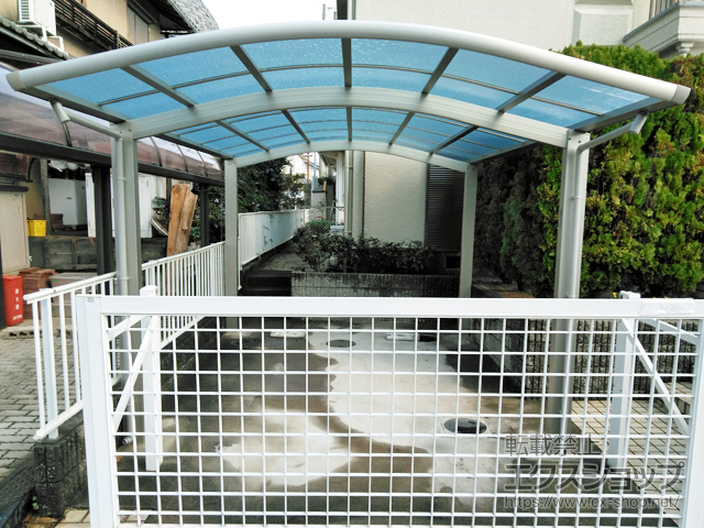 大阪府貝塚市ののカーポート レイナワンポートグラン　積雪〜20cm対応 施工例