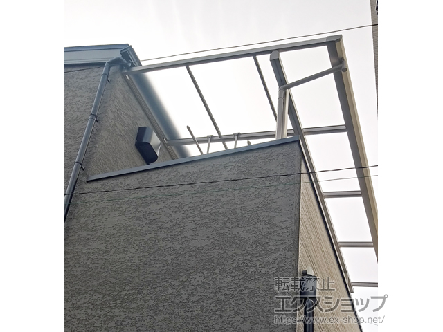 京都府京都市ののバルコニー・ベランダ屋根 ソラリア F型 屋根タイプ 単体 積雪〜20cm対応 施工例