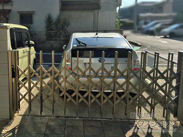 愛知県西春日井郡豊山町ののカーゲート トリップゲート NC型 ノンキャスター 片開き 30S 施工例