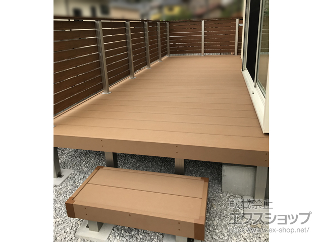 神奈川県横浜市ののウッドデッキ リウッドデッキ 200 施工例