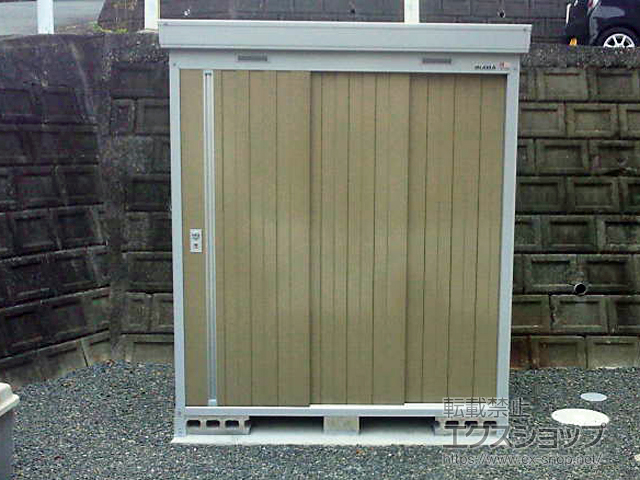 熊本県熊本市のの物置・屋外倉庫 ネクスタ 一般型 1790×1370×2020（NXN-25S） NXN-25S-MB 施工例