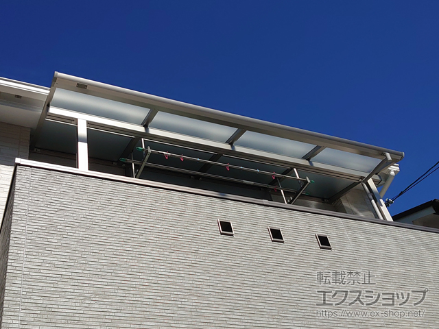 京都府京都市ののバルコニー・ベランダ屋根 ソラリア F型 屋根タイプ 単体 積雪〜20cm対応 施工例