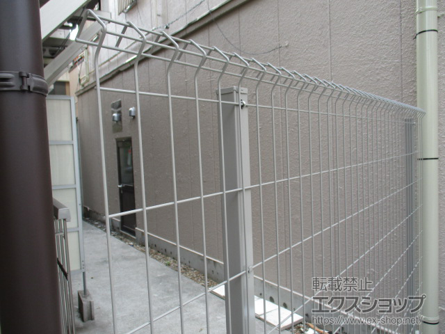東京都北区ののフェンス・柵 イーネットフェンス1F型 自由柱施工 施工例