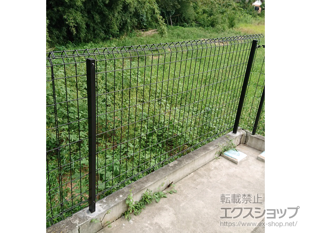 宮崎県児湯郡高鍋町ののフェンス・柵 イーネットフェンス1F型 自由柱タイプ 施工例