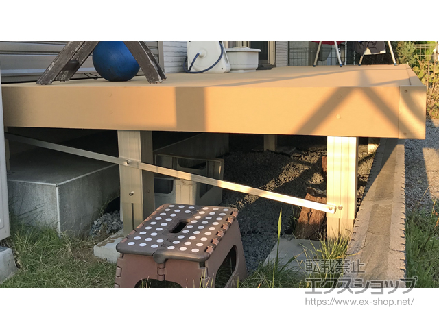 埼玉県三郷市ののウッドデッキ リウッドデッキ 200 施工例