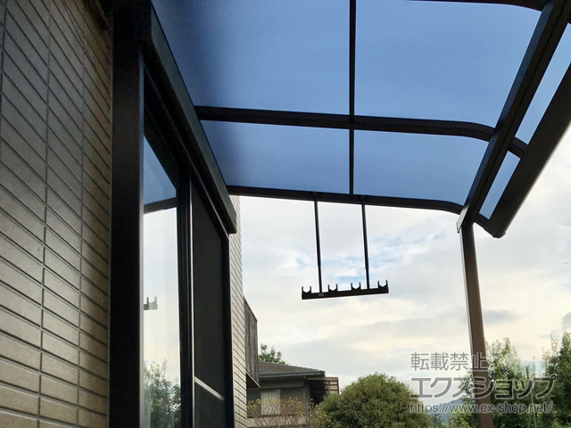 兵庫県丹波市ののテラス屋根 ソラリア R型 テラスタイプ 単体 積雪〜20cm対応 施工例