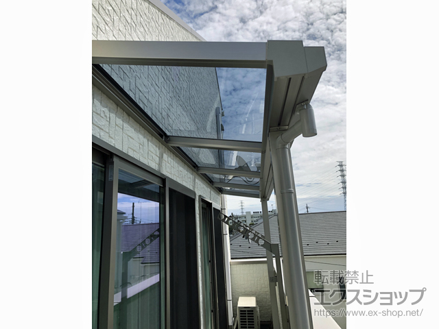 東京都町田市ののバルコニー・ベランダ屋根 プレシオステラスII F型 屋根タイプ 単体 積雪〜20cm対応 施工例