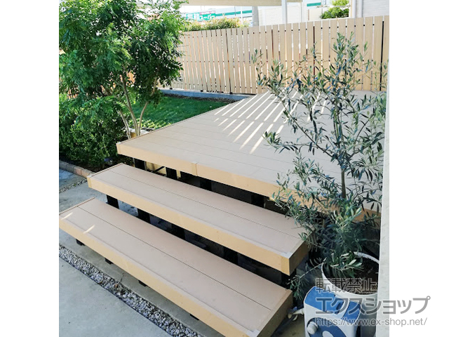 神奈川県平塚市ののウッドデッキ リウッドデッキ 200 施工例