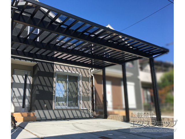 愛知県豊川市ののカーポート ソルディーポート 1500 3台用 積雪〜50cm対応 施工例