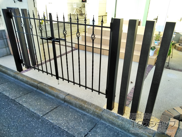 埼玉県川口市ののフェンス・柵 デザイナーズパーツ 枕木材 施工例