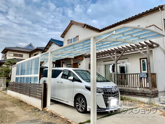 愛知県一宮市のYKKAPのカーポート レイナポートグラン 延長　積雪～20cm対応 施工例