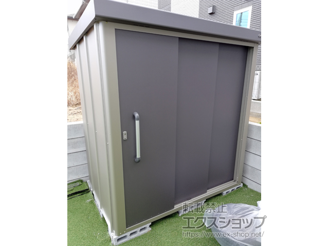 千葉県成田市のの物置・屋外倉庫 エスケーエイト SK8-70 一般型 1800×1200×1940 SK8-70-GK 施工例