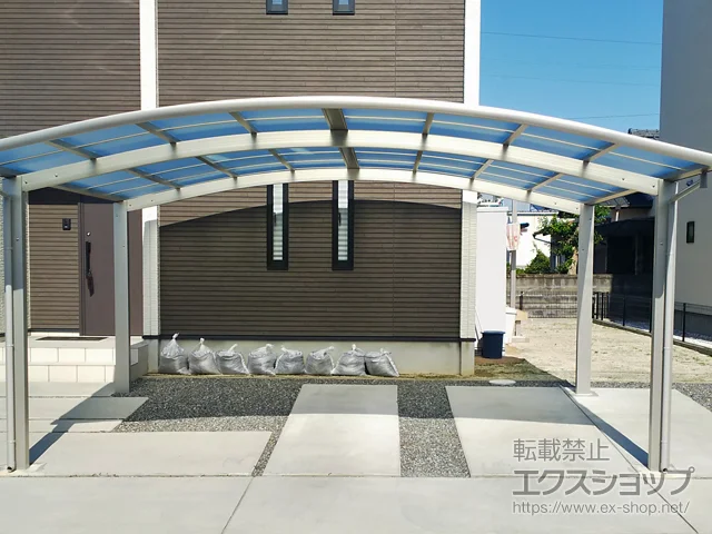 福岡県朝倉郡筑前町のYKKAPのカーポート レイナツインポートグラン　積雪～20cm対応 施工例