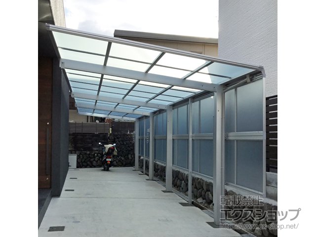 大阪府高槻市ののカーポート エフルージュグラン 縦連棟　積雪〜20cm対応 施工例