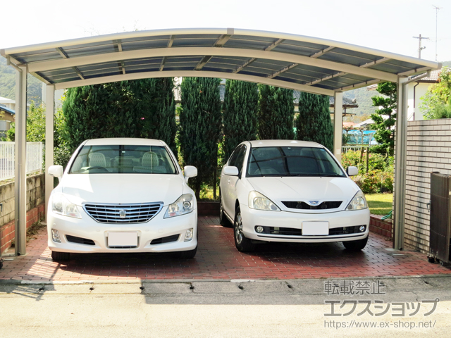 香川県東かがわ市ののカーポート ネスカR (ラウンドスタイル) ワイド 積雪〜20cm対応 施工例