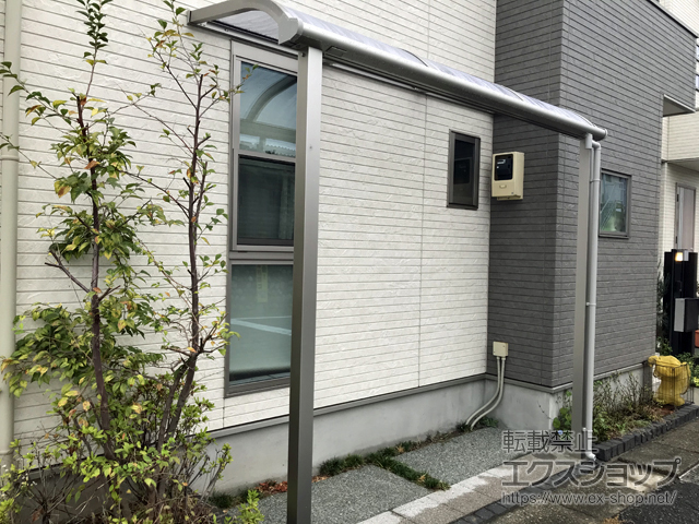 東京都日野市ののテラス屋根 プレシオステラスII R型 テラスタイプ 単体 積雪〜20cm対応 施工例
