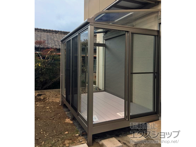 愛知県稲沢市ののテラス囲い・サンルーム サニージュ R型 床納まり ランマ無 積雪〜20cm対応 施工例
