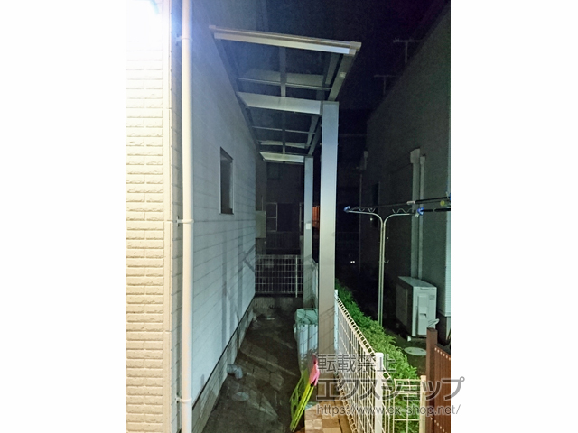 神奈川県藤沢市ののテラス屋根 フーゴF 独立テラスタイプ 単体 積雪〜20cm対応 施工例